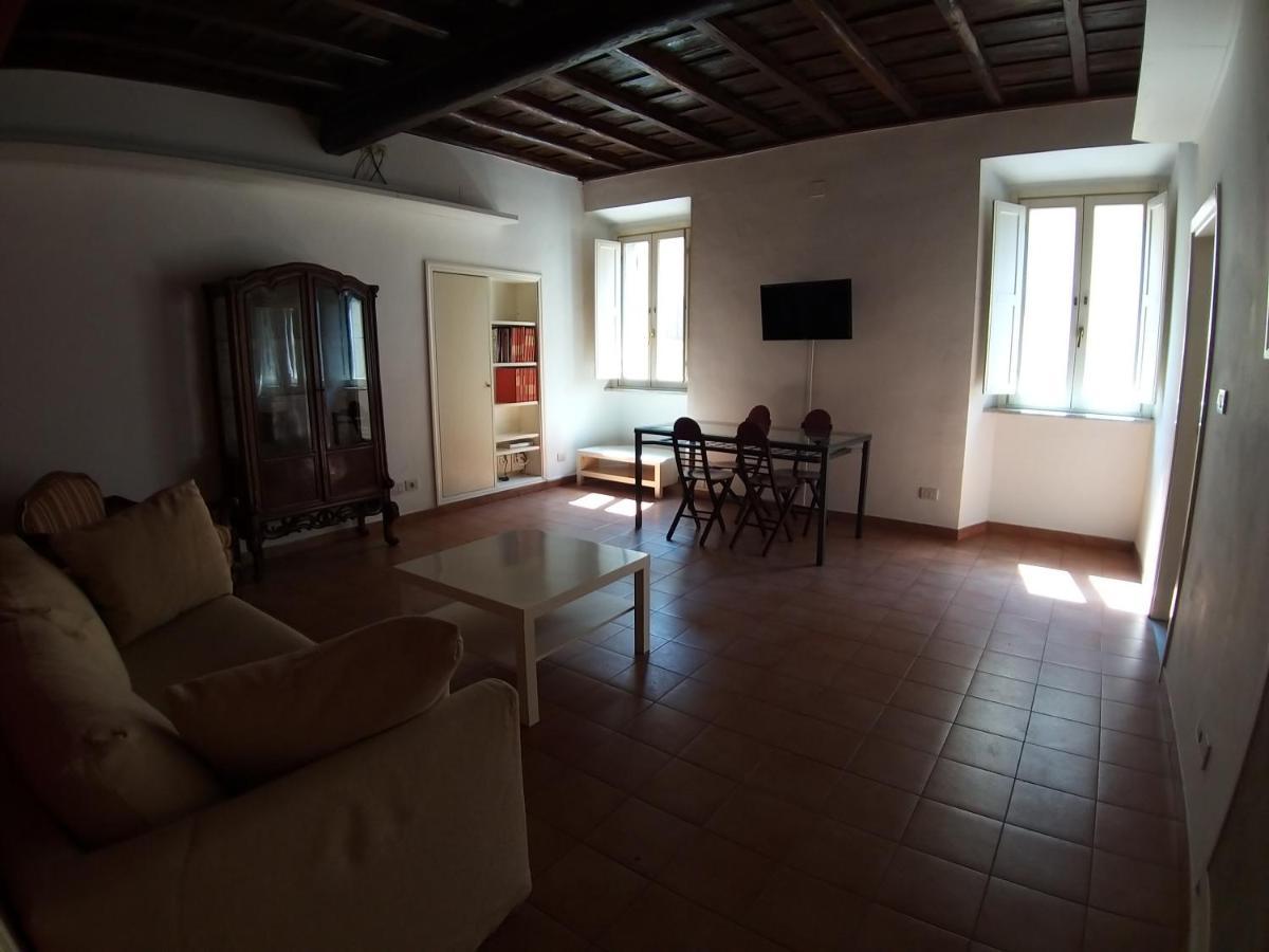 Easy Holidays - Laterano Appartement